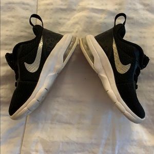 Nike toddler sneakers